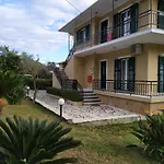 Kostas Aparthotel Nydri (Lefkada)
