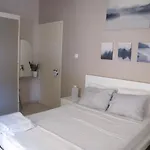 Kostas Aparthotel