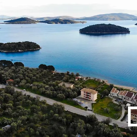 Kostas 3* Nydri (Lefkada)