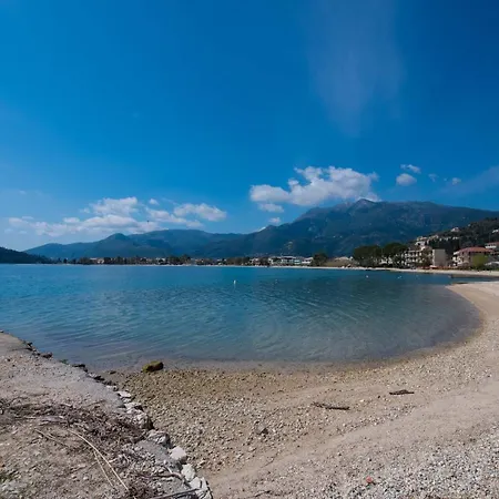 Kostas Aparthotel