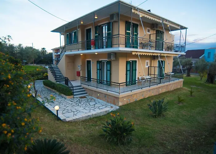 Kostas מלון דירות נידרי