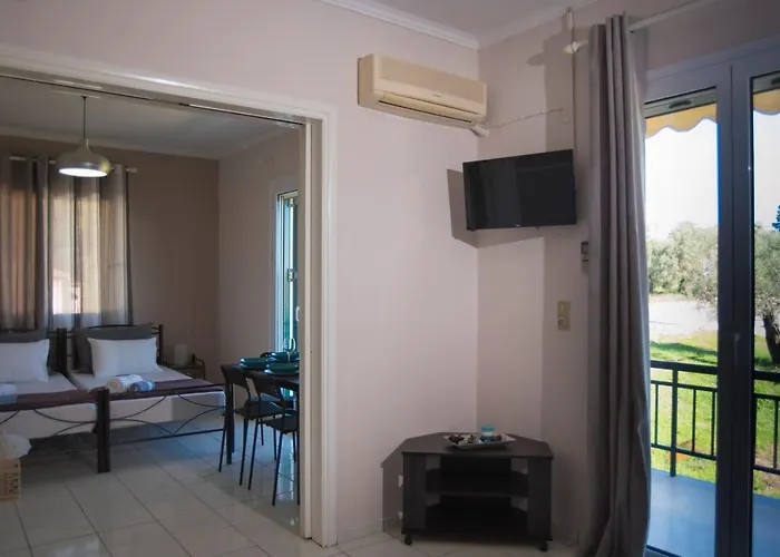 מלון דירות Kostas נידרי