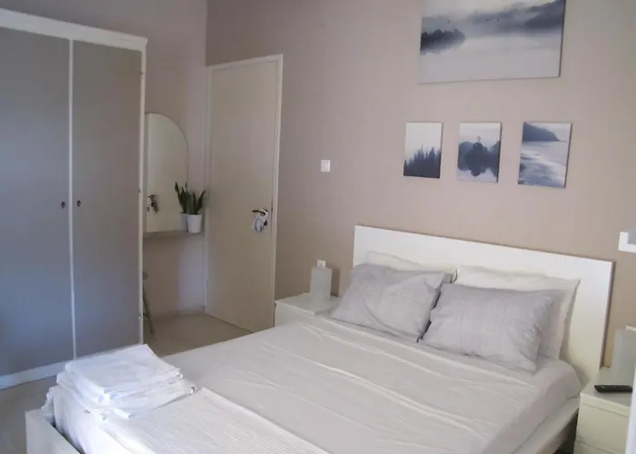 Kostas Lägenhetshotell